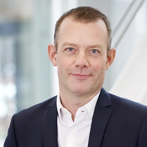 Martin-Lysholt-Nielsen-Silverfin-VP-Product